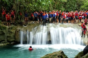 Read more about the article Jabar Siapkan Strategi Pariwisata Berkelanjutan