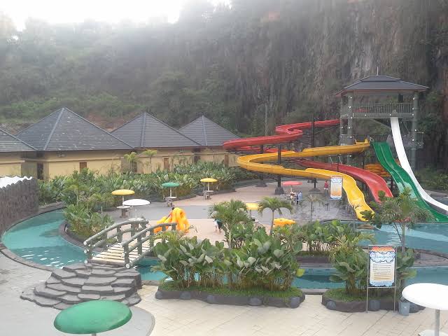 Read more about the article Pesona Nirwana Waterpark