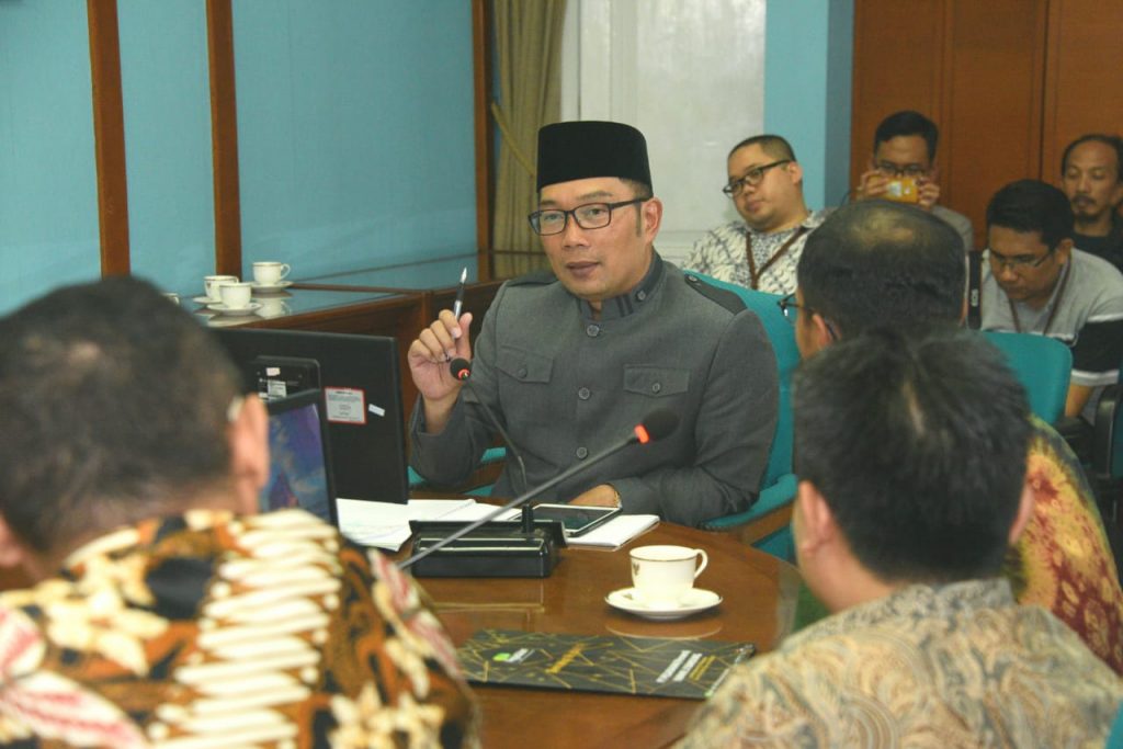 You are currently viewing Wajib Setor Pohon, Ini Kebijakan Baru Ridwan Kamil di Tahun 2020