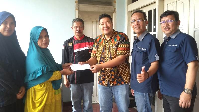 Read more about the article PHRI KBB Serahkan Bantuan Korban Bencana