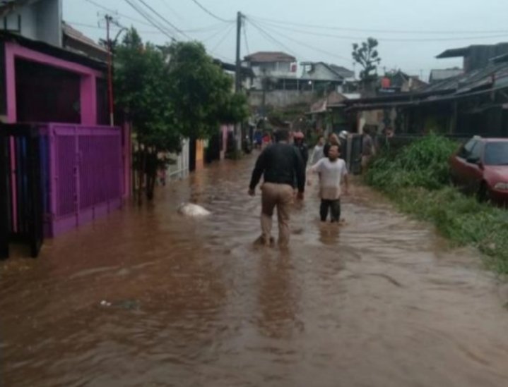 You are currently viewing Lakukan Hal Ini Untuk Meminimalisir Resiko Banjir