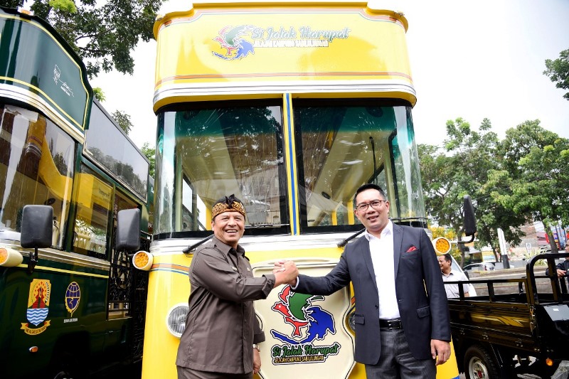 Read more about the article Kabupaten Bandung Kini Miliki Bus Wisata “Si Jalak Harupat”