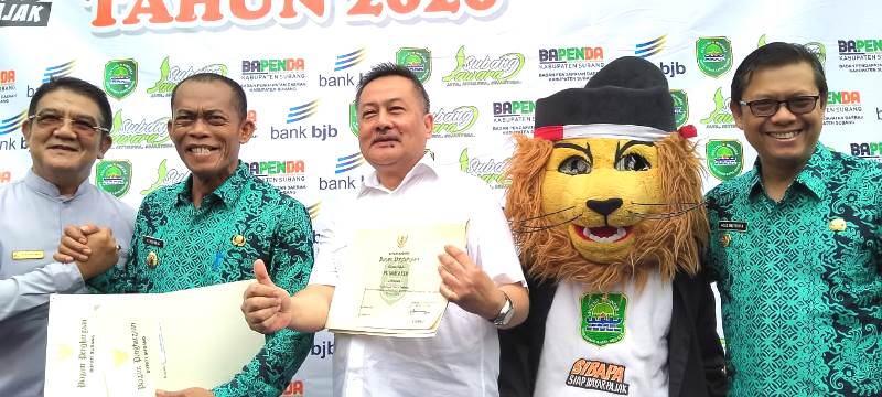 Read more about the article Sari Ater Borong Penghargaan Pembayar Pajak Terbaik 2019