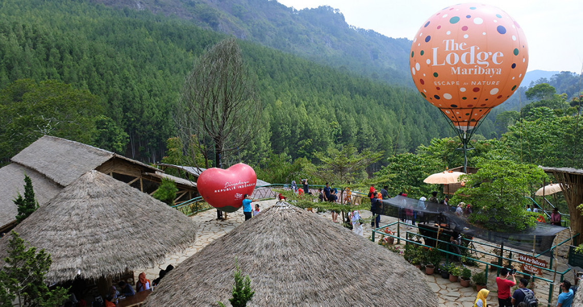 You are currently viewing Spot Foto Instagramable di The Lodge Maribaya