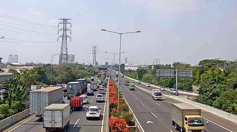 You are currently viewing Mulai Februari Tol Dalam Kota Golongan I Naik Jadi Rp 10.000