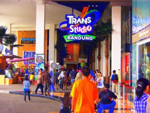 Read more about the article Trans Studio & Trans Snow World Buka Lagi! Yuk Intip Kesiapannya