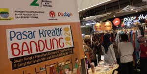 Read more about the article Wisata Bandung: Mampir ke Pasar Kreatif Fesyen dan Craft, Yuk!